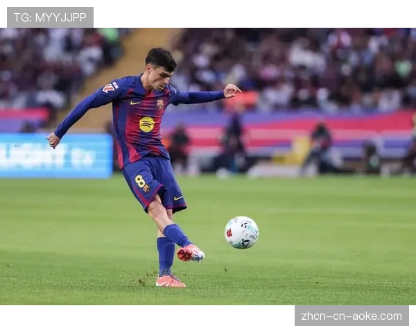 官方声明：巴萨中场佩德里成功接受右腿肌肉手术，赛季报销